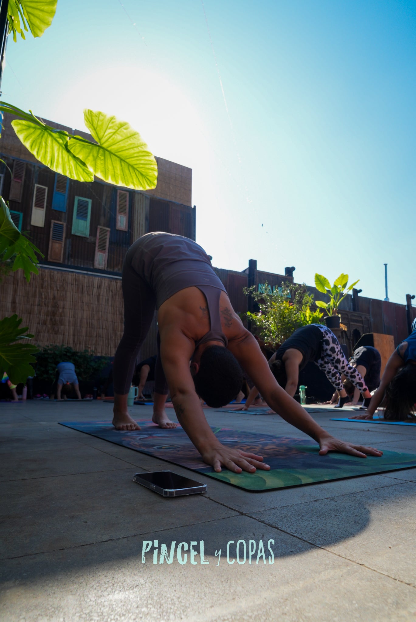 YOGA, ART & BRUNCH | Sólo Mujeres