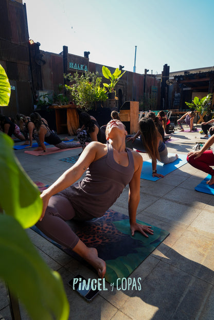 YOGA, ART & BRUNCH | Sólo Mujeres